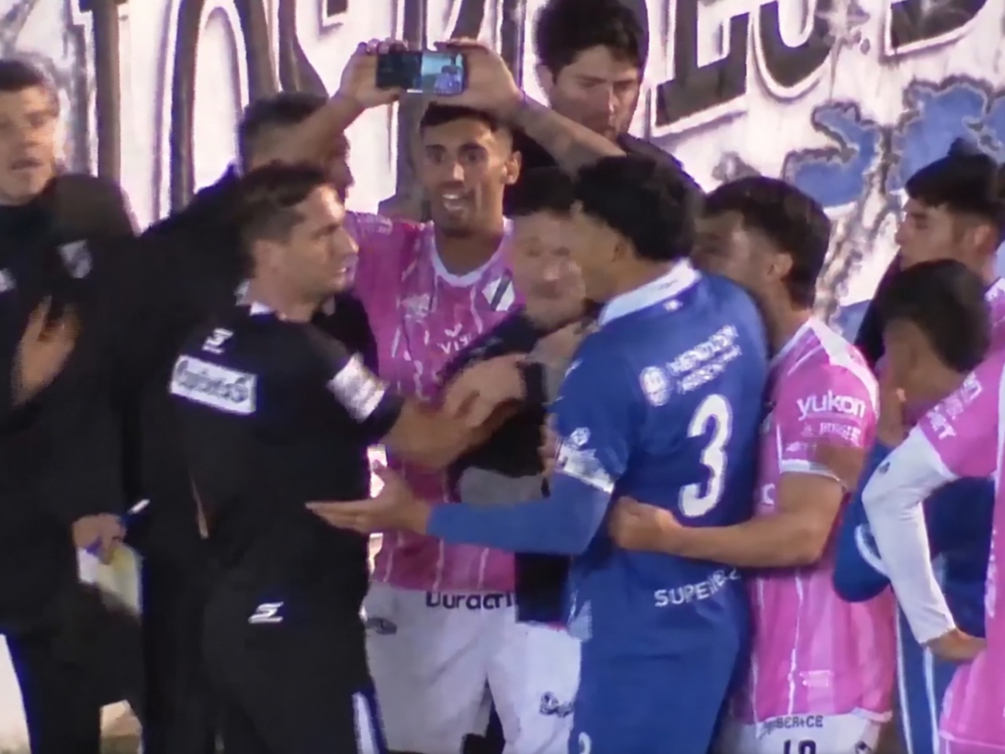 Tribunal de la AFA sanciona a diez integrantes de All Boys por el incidente con Lamolina