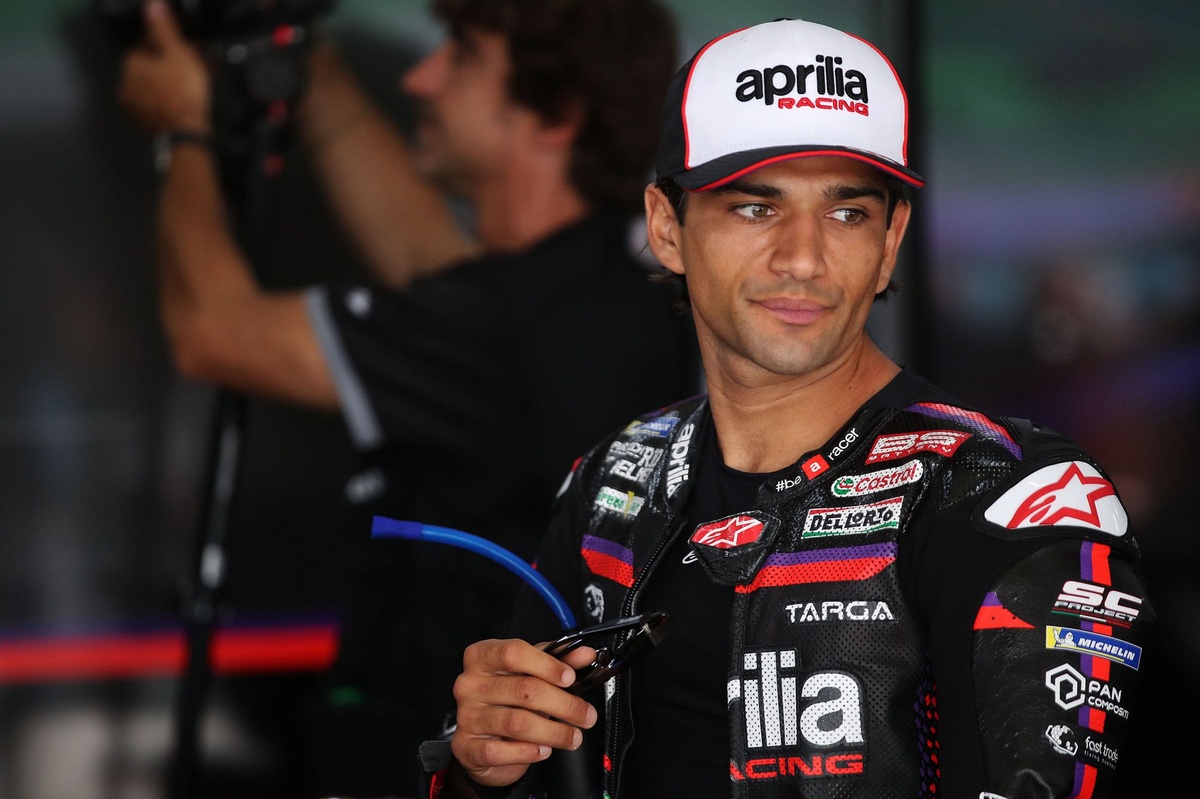 Jorge Martín se retira en Malasia y da por perdida la lucha por el campeonato de MotoGP