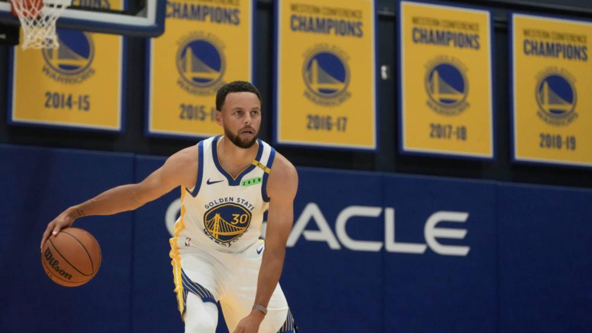 Stephen Curry renuncia a millones para fortalecer a los Warriors