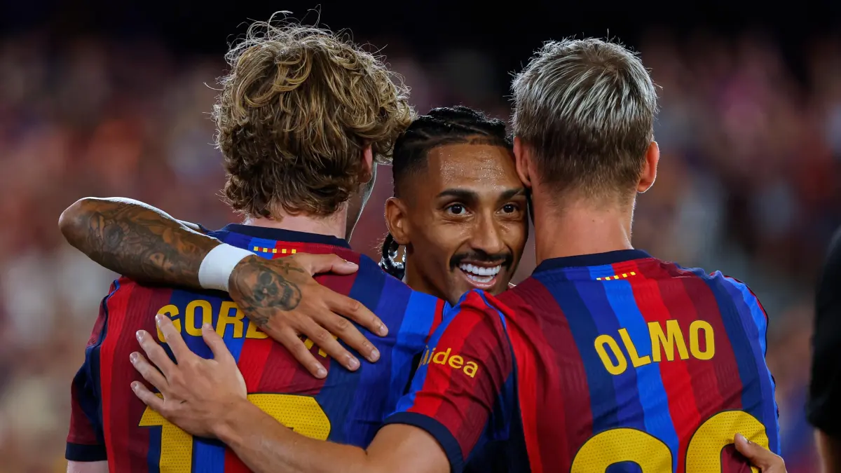Flick apuesta por rotación ofensiva con Yamal, Olmo y Gordon en el once del Barcelona